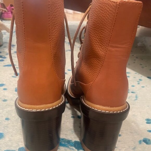 Tory Burch Miller Lug-Sole Heeled Ankle Bootie US6 - Picture 2 of 6